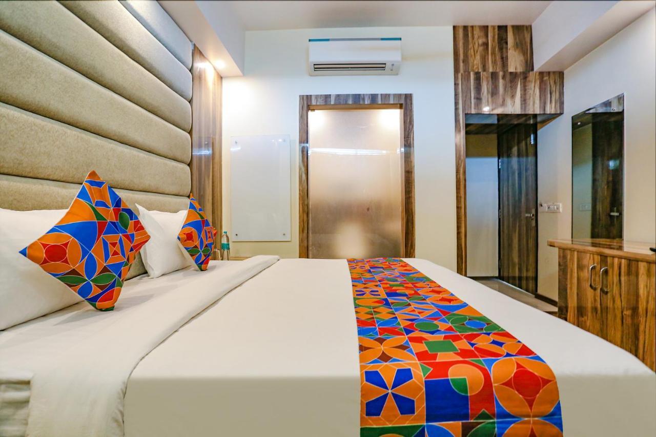 Fabexpress Kapashera Residency Near Igi Airport New Delhi Gurgaon Exterior foto